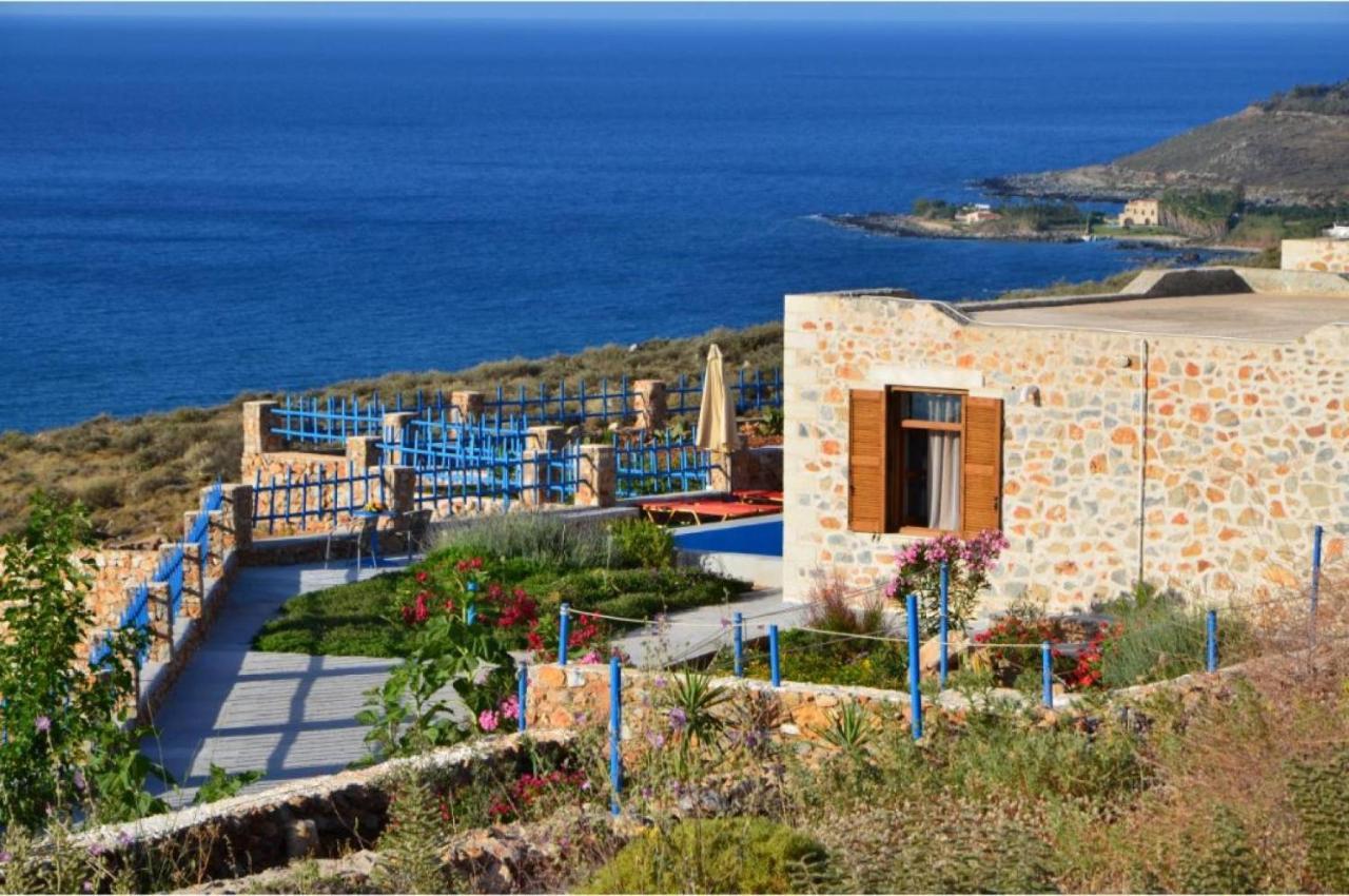 Stone Villa II in Petres Petres  Esterno foto
