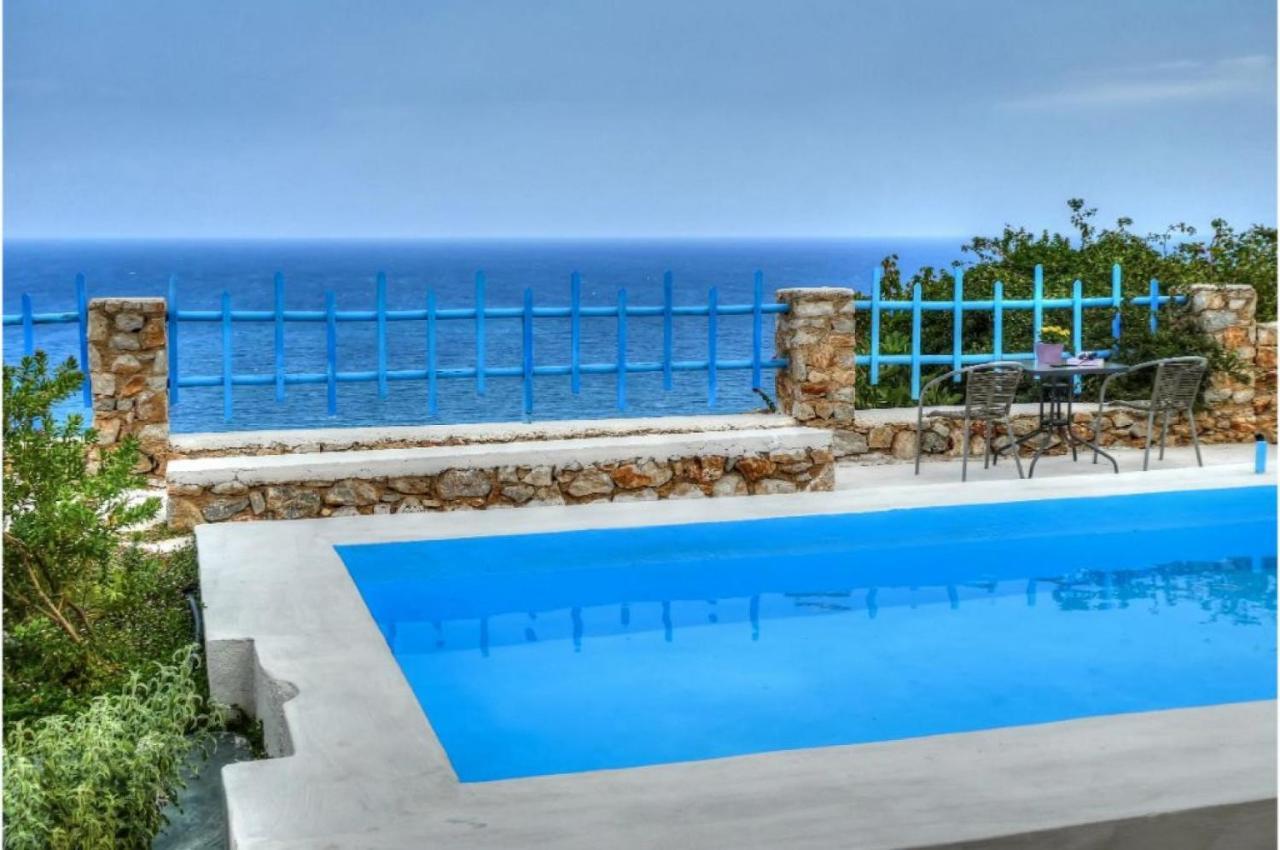 Stone Villa II in Petres Petres  Esterno foto